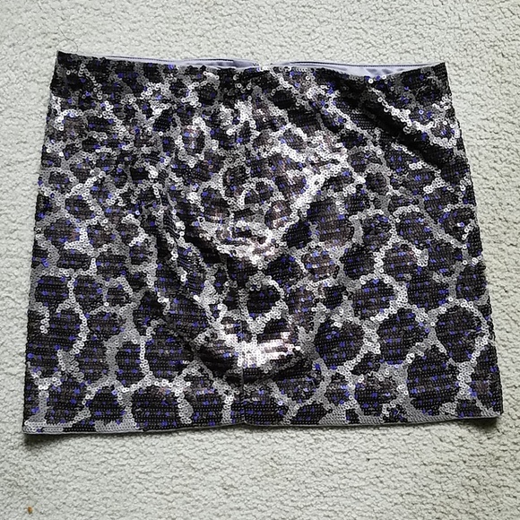 Express leopard sequin mini skirt size medium - Picture 1 of 5